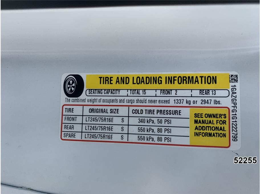 2016 Chevrolet 3500 Express