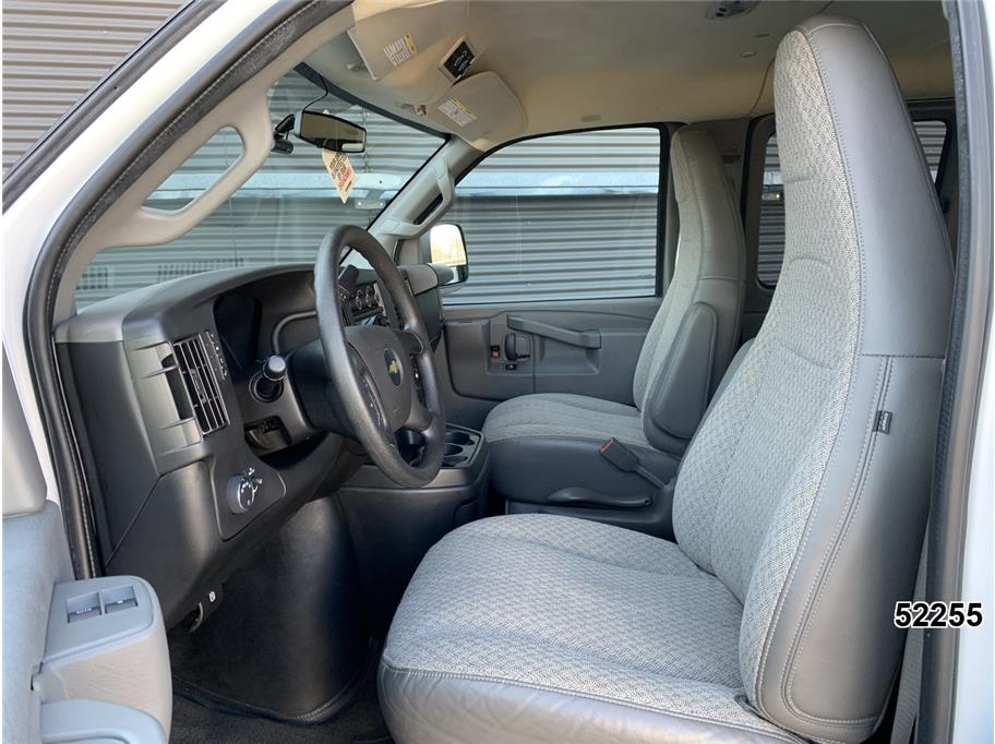 2016 Chevrolet 3500 Express