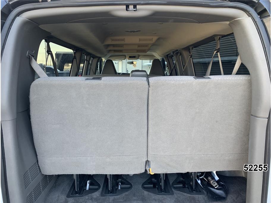 2016 Chevrolet 3500 Express