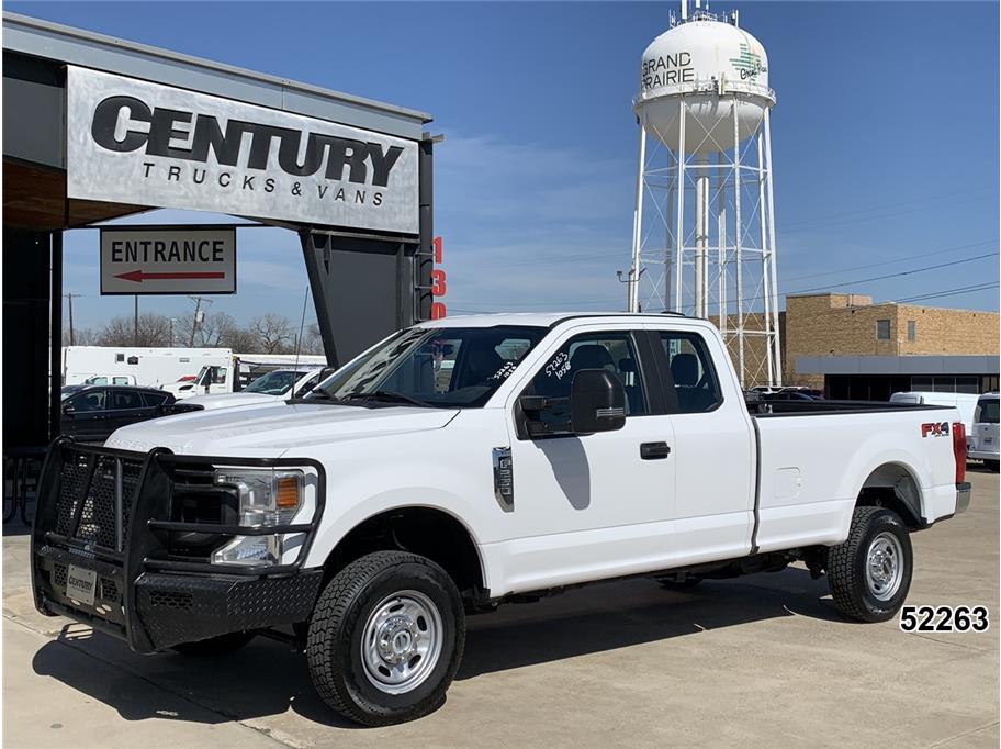 2022 Ford F-250 XL 4x4 SuperCab 8' Box's photo