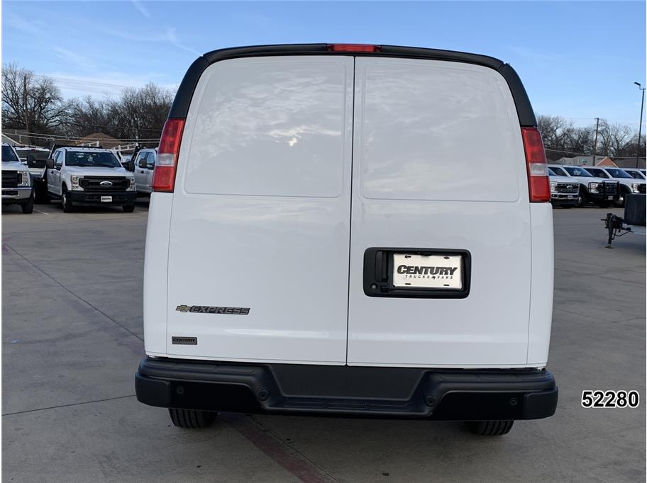 2025 Chevrolet 2500 Express