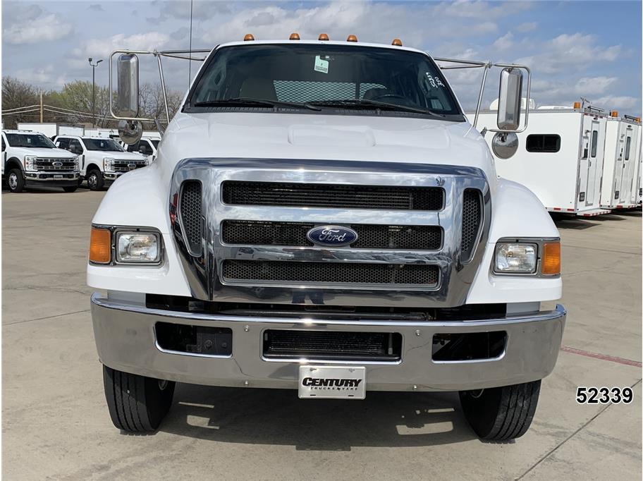 2011 Ford F750