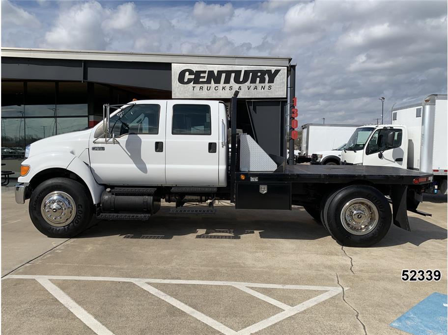 2011 Ford F750