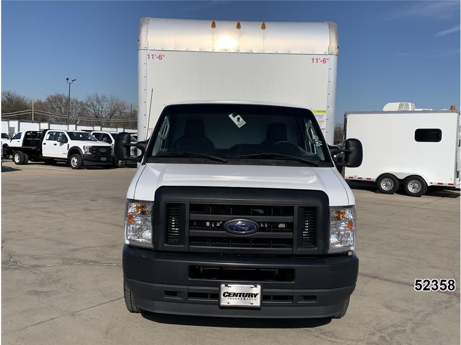 2023 Ford E350 DRW