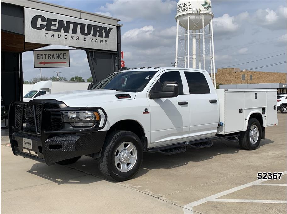 White 2024 RAM 3500 Chassis Pickup Truck Automatic