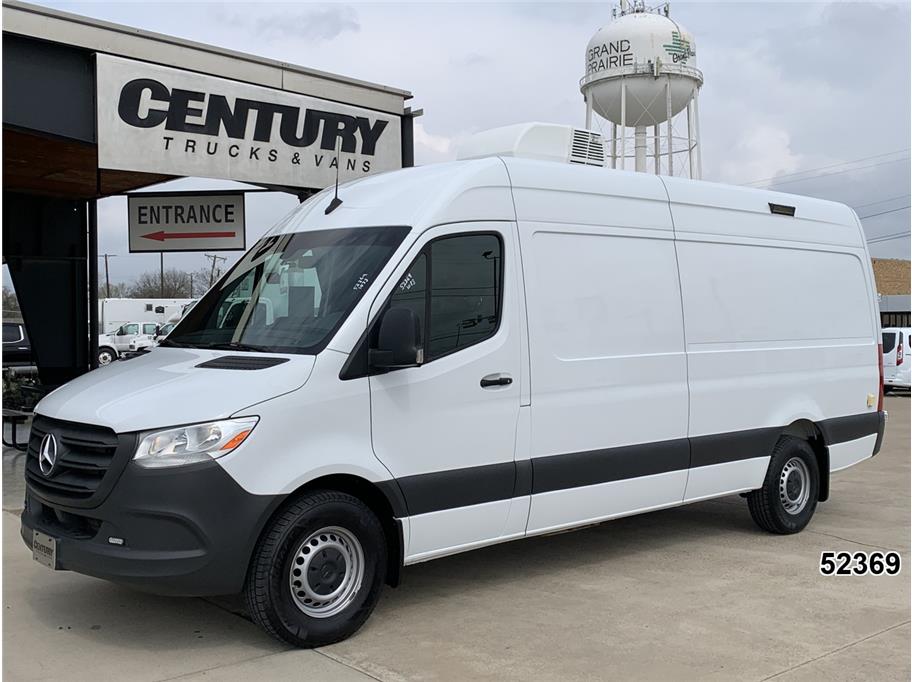 2023 Mercedes-Benz Sprinter 2500 170 WB HO High Roof's photo