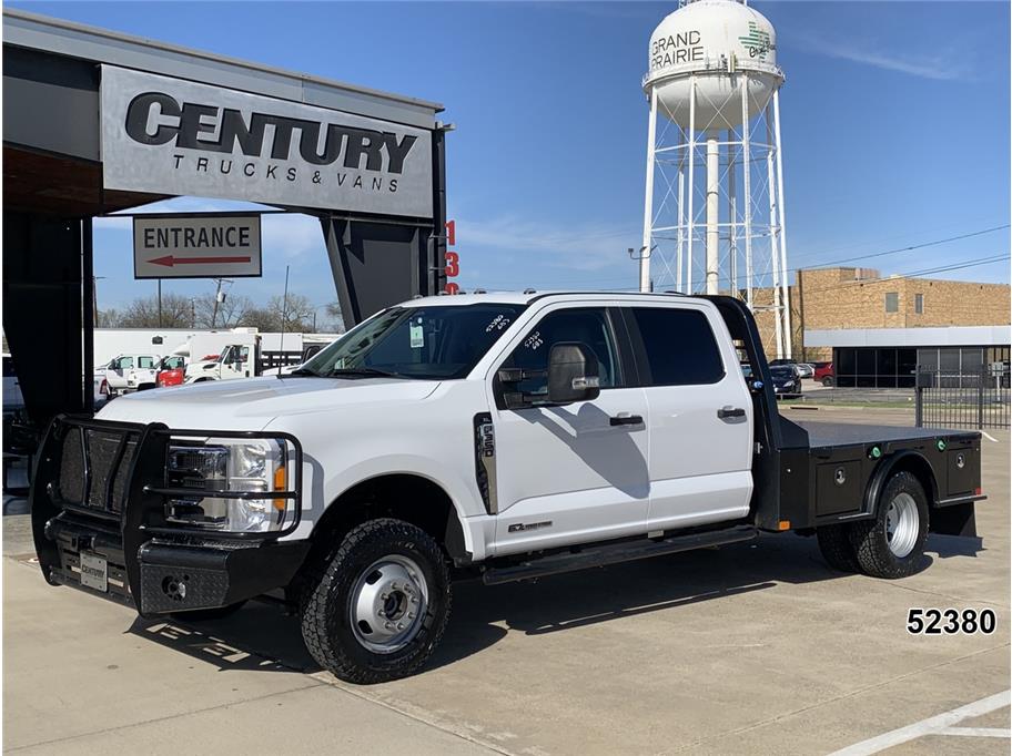 2023 Ford F-350 Super Duty Chassis Cab XL