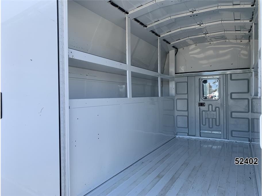 2023 GMC 3500 Savana