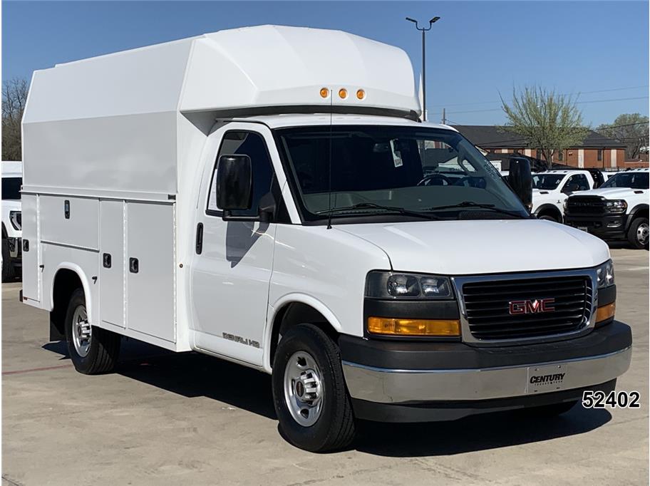 2023 GMC 3500 Savana