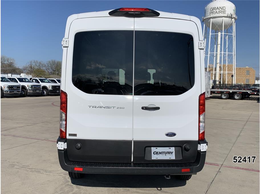 2024 Ford Transit 250