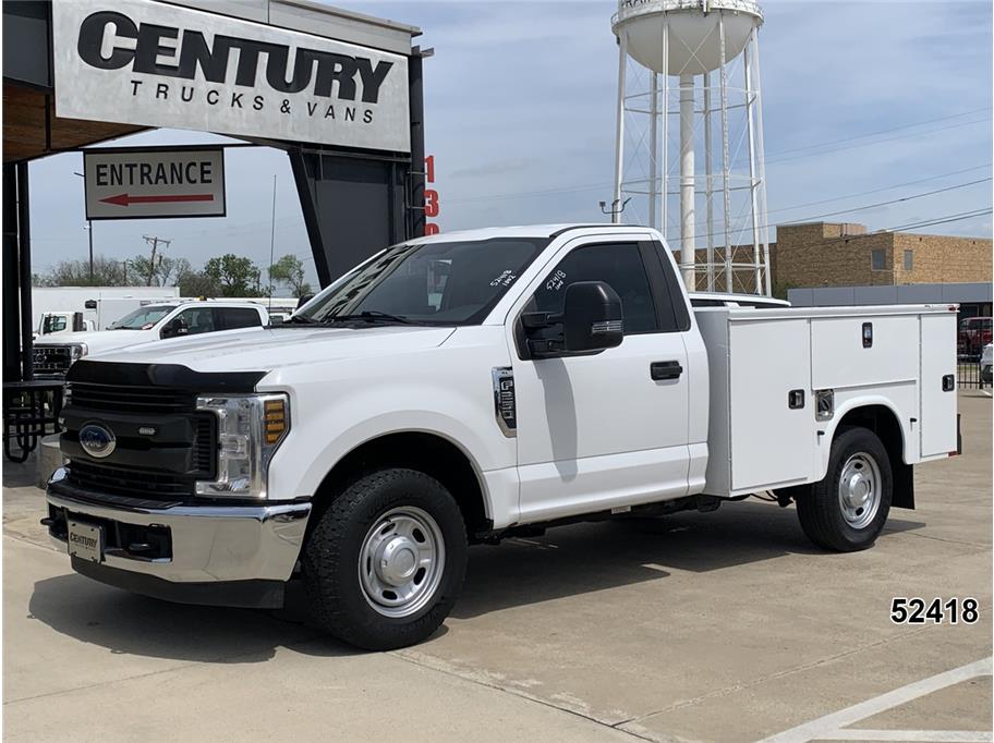 2018 Ford F-250 XL Regular Cab 8' Box's photo