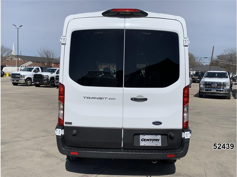 2024 Ford Transit 250