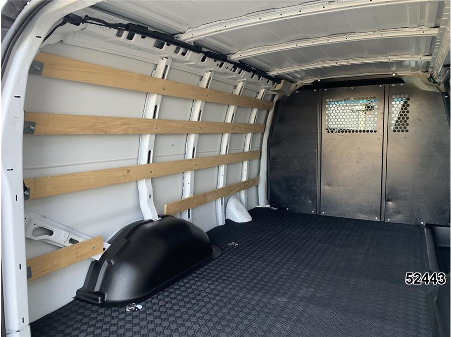 2024 GMC 2500 Savana