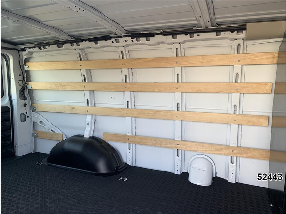 2024 GMC 2500 Savana