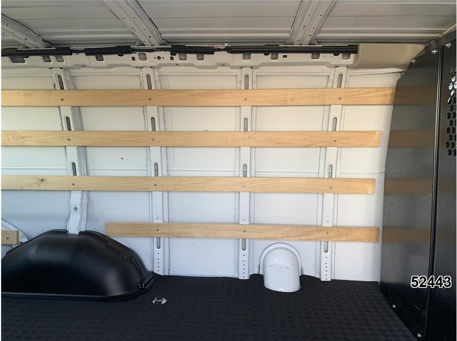 2024 GMC 2500 Savana