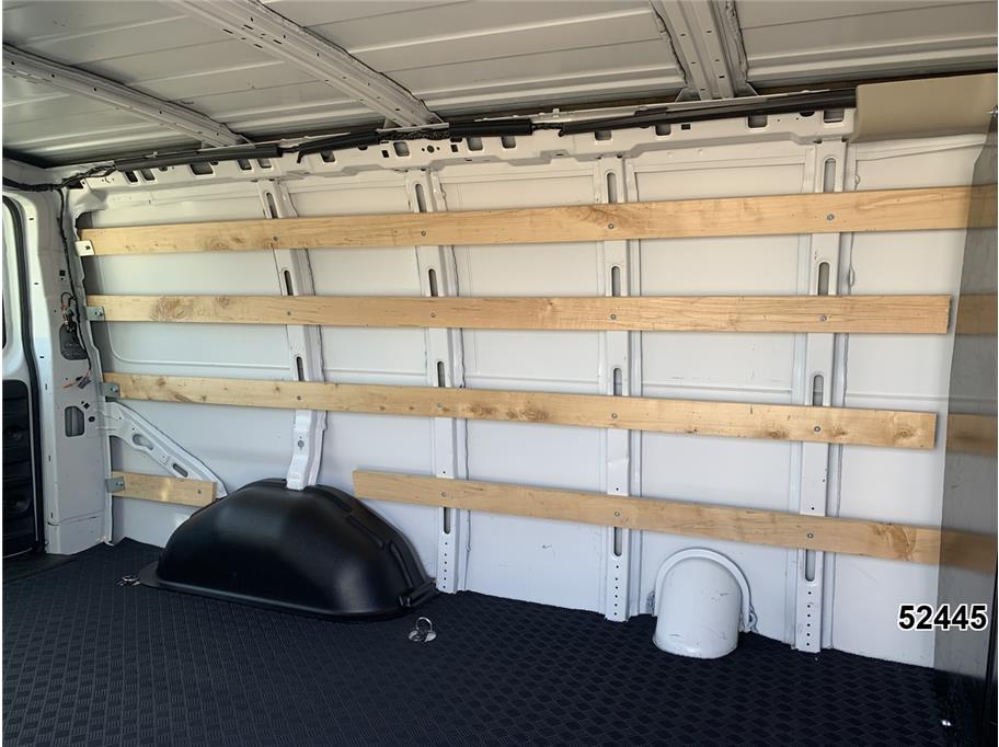 2024 GMC 2500 Savana