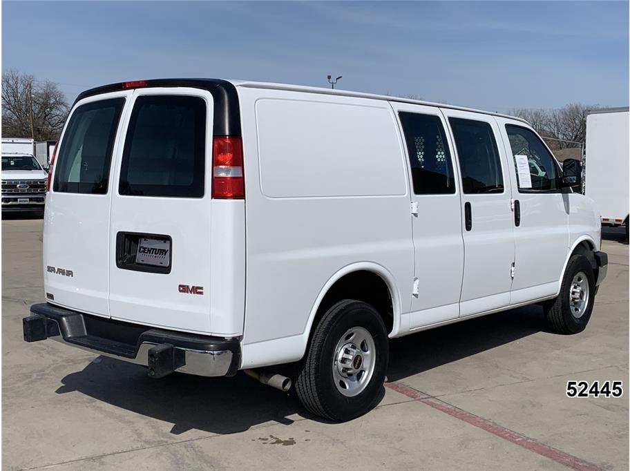 2024 GMC 2500 Savana