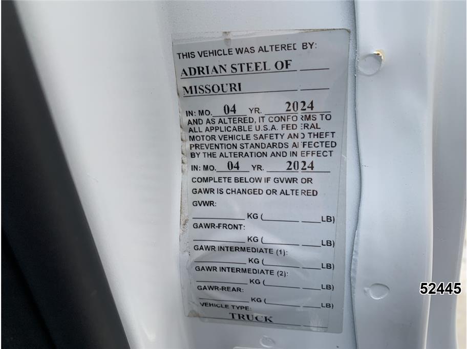 2024 GMC 2500 Savana