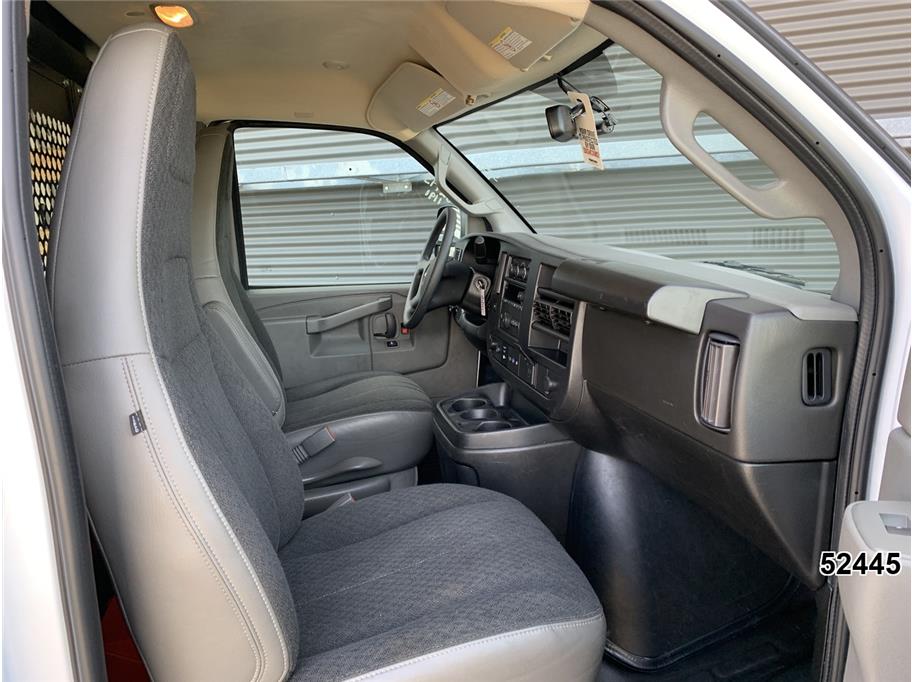 2024 GMC 2500 Savana