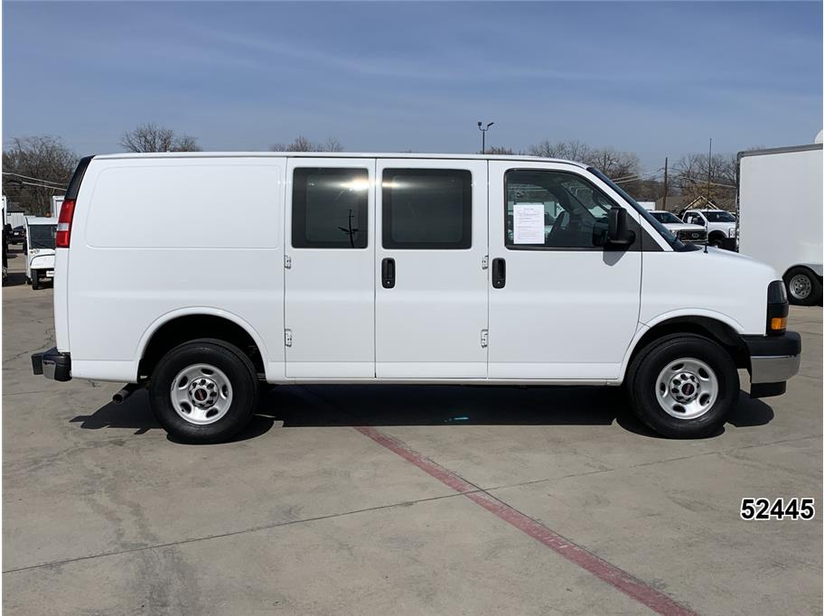 2024 GMC 2500 Savana