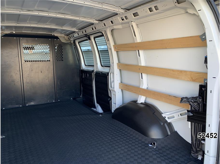 2024 GMC 2500 Savana