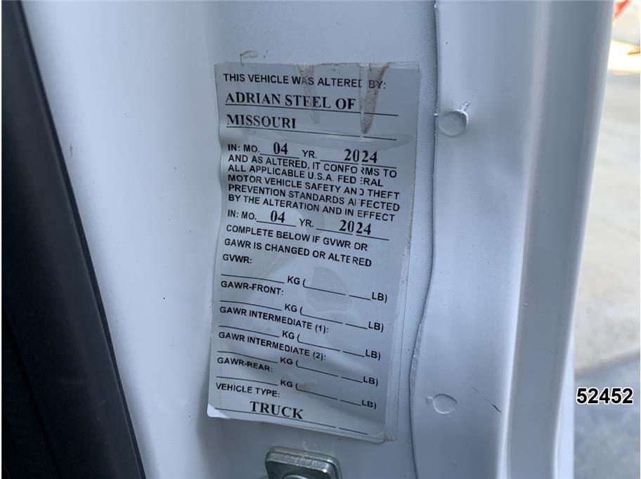 2024 GMC 2500 Savana