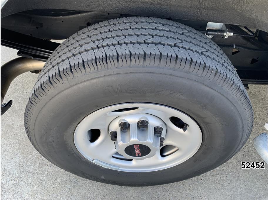 2024 GMC 2500 Savana