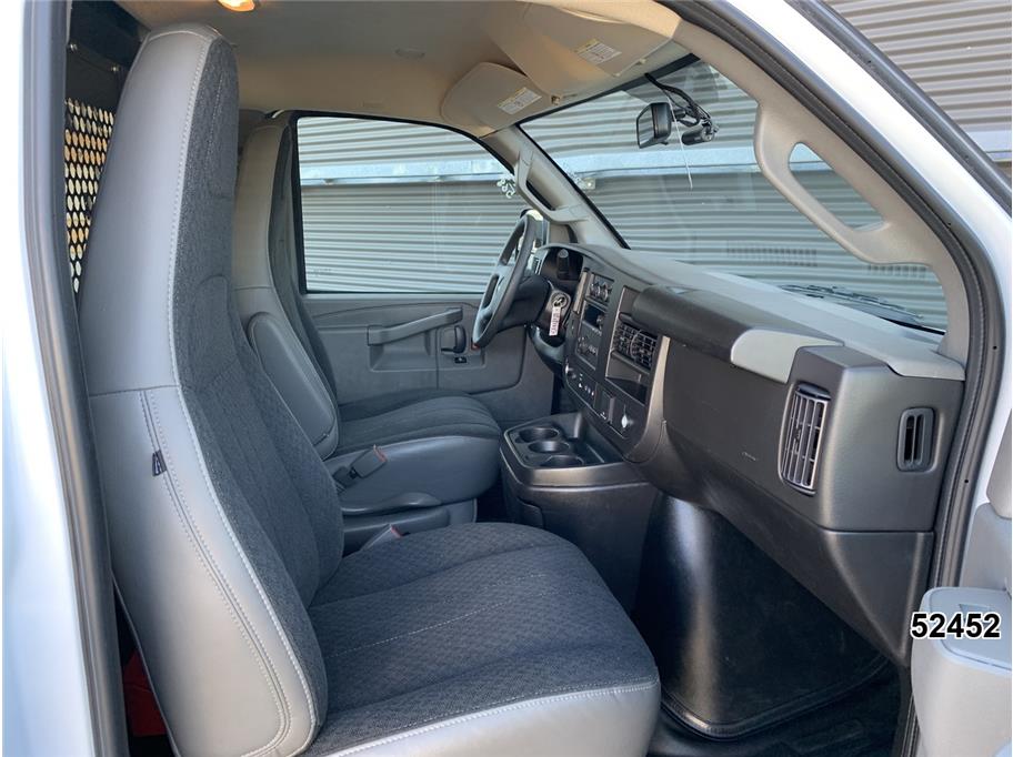 2024 GMC 2500 Savana