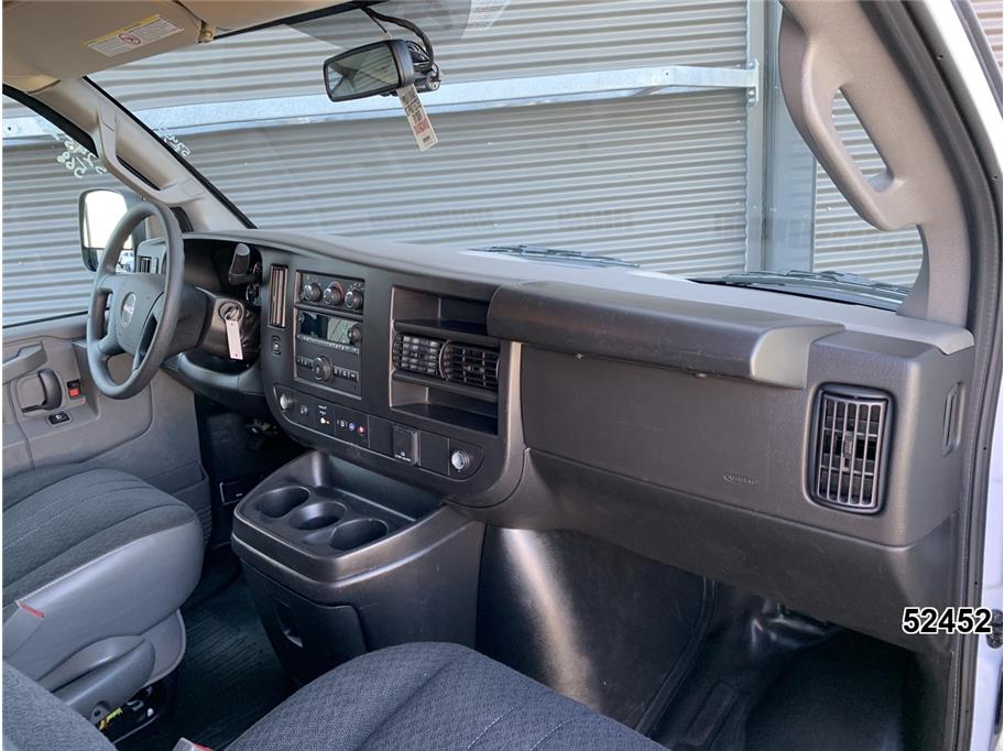 2024 GMC 2500 Savana