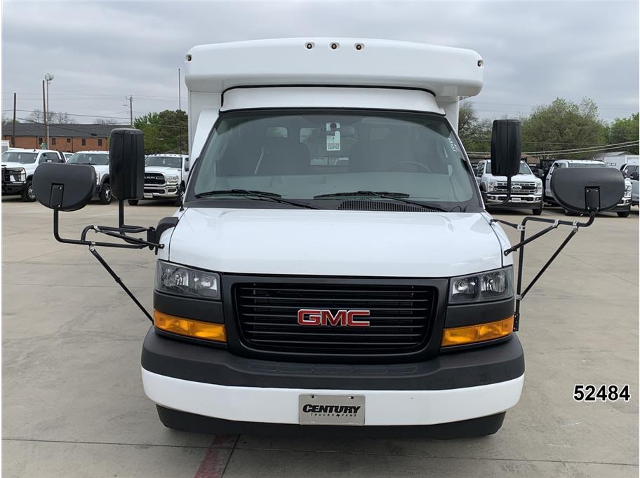 2023 GMC 3500 Savana