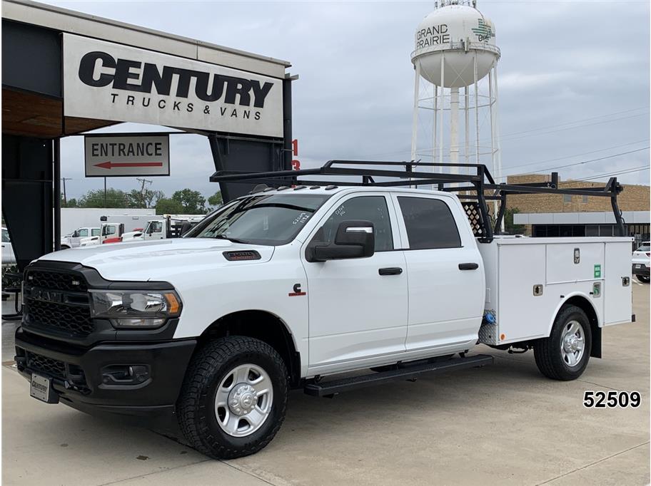 2024 RAM 3500 Tradesman 4X4 Crew Cab's photo