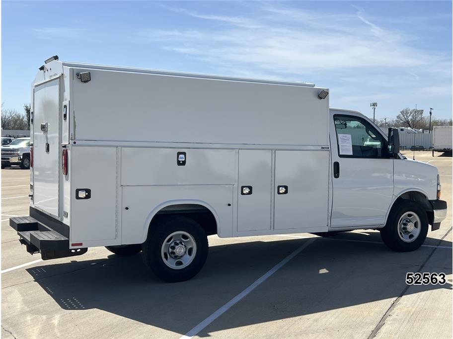 2021 Chevrolet 3500 Express