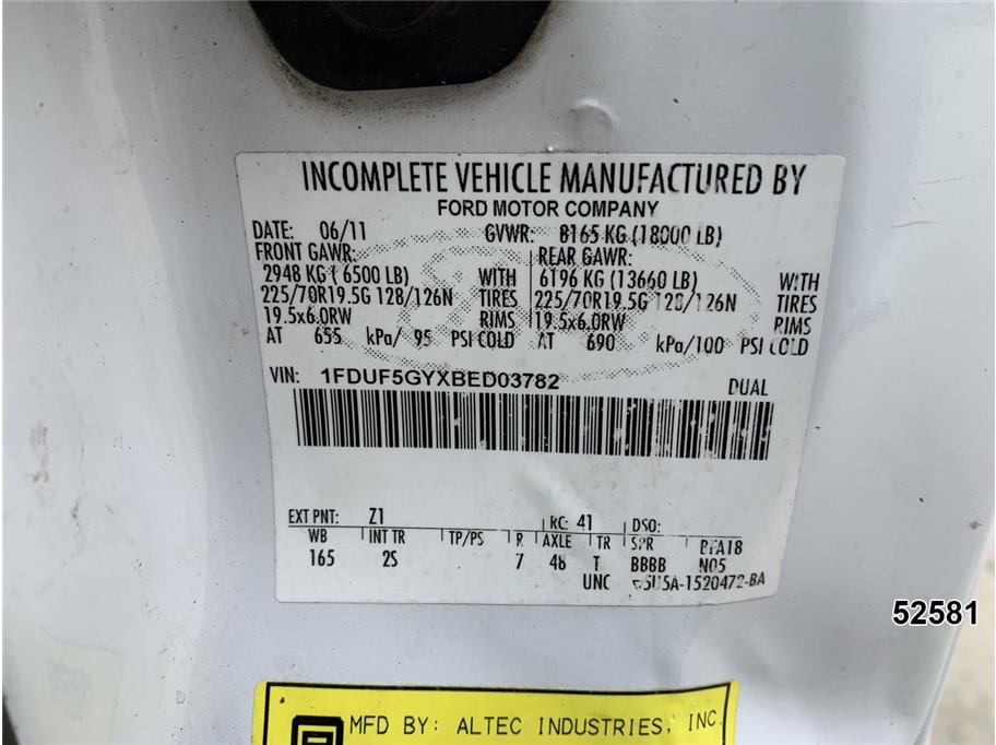2011 Ford F550