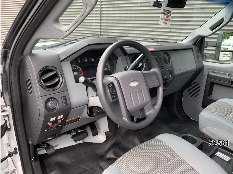 2011 Ford F550
