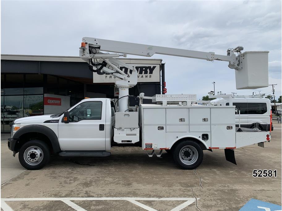 2011 Ford F550