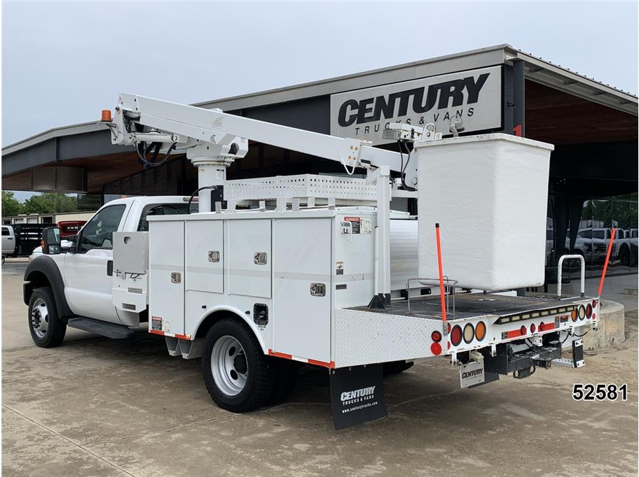 2011 Ford F550