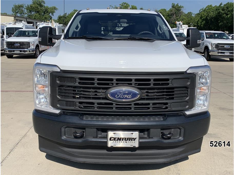 2023 Ford F350 DRW