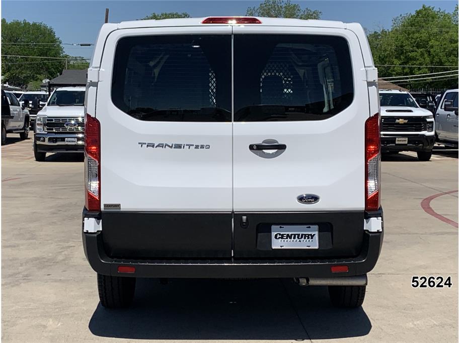 2024 Ford Transit 250