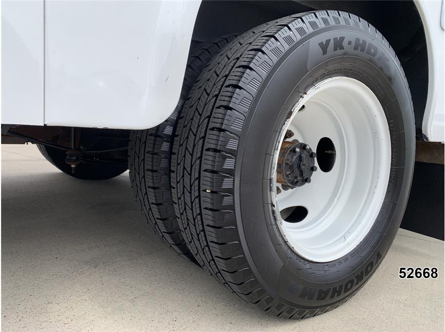 2023 Ford E450