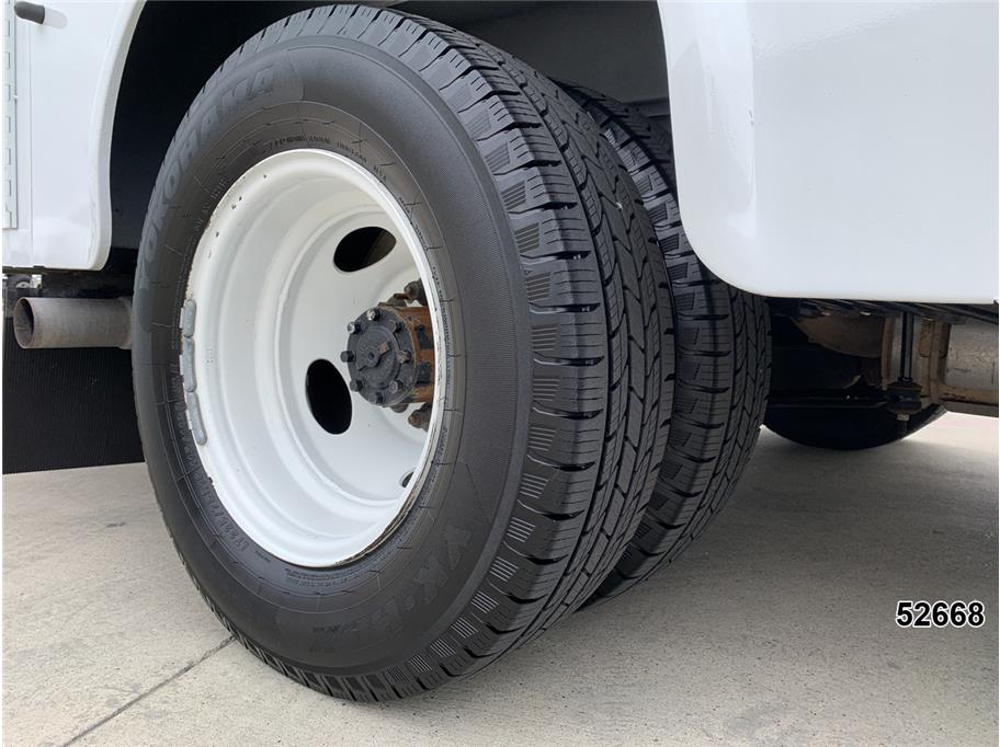 2023 Ford E450