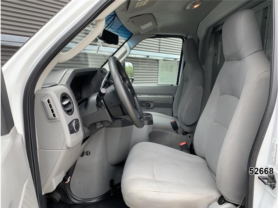 2023 Ford E450