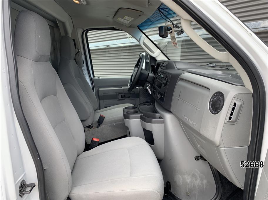 2023 Ford E450