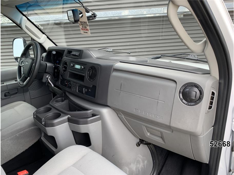 2023 Ford E450