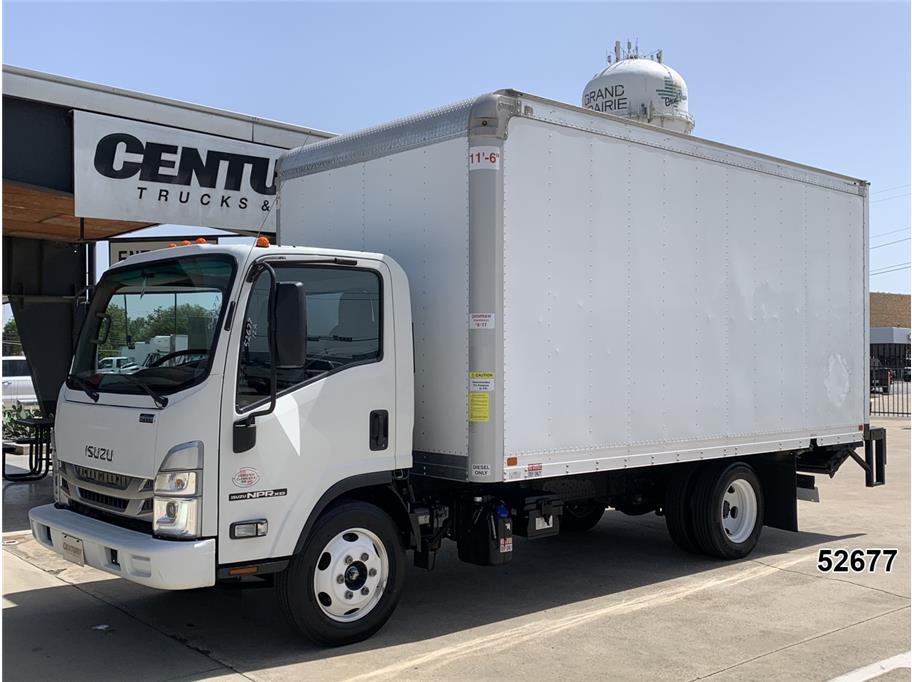 2023 Isuzu NPR-HD's photo