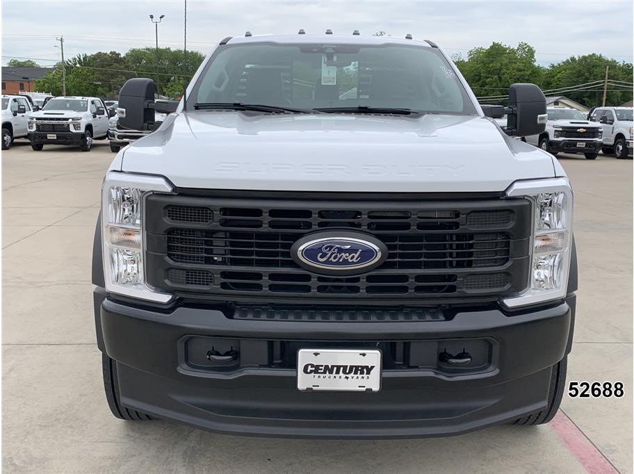 2025 Ford F600