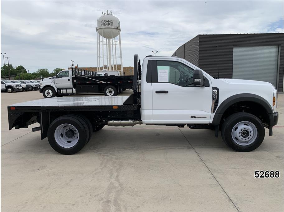2025 Ford F600