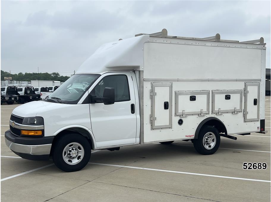 2022 Chevrolet 3500 Express