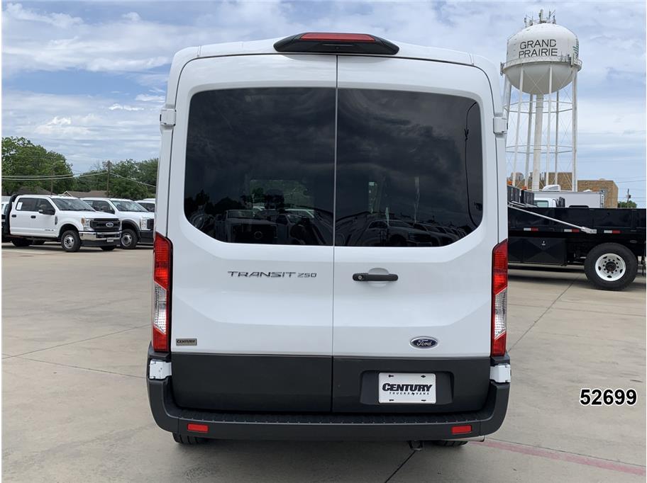 2025 Ford Transit 250