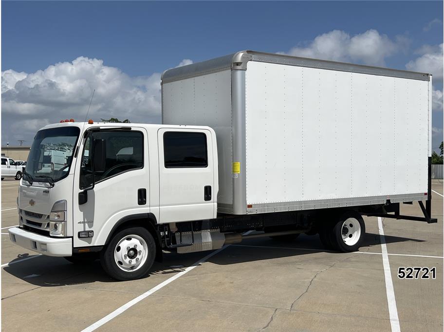 2023 Chevrolet Low Cab Forward 4500 Gas 150" WB Crew Cab's photo