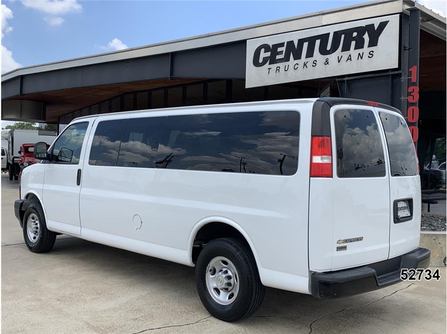 2024 Chevrolet 3500 Express